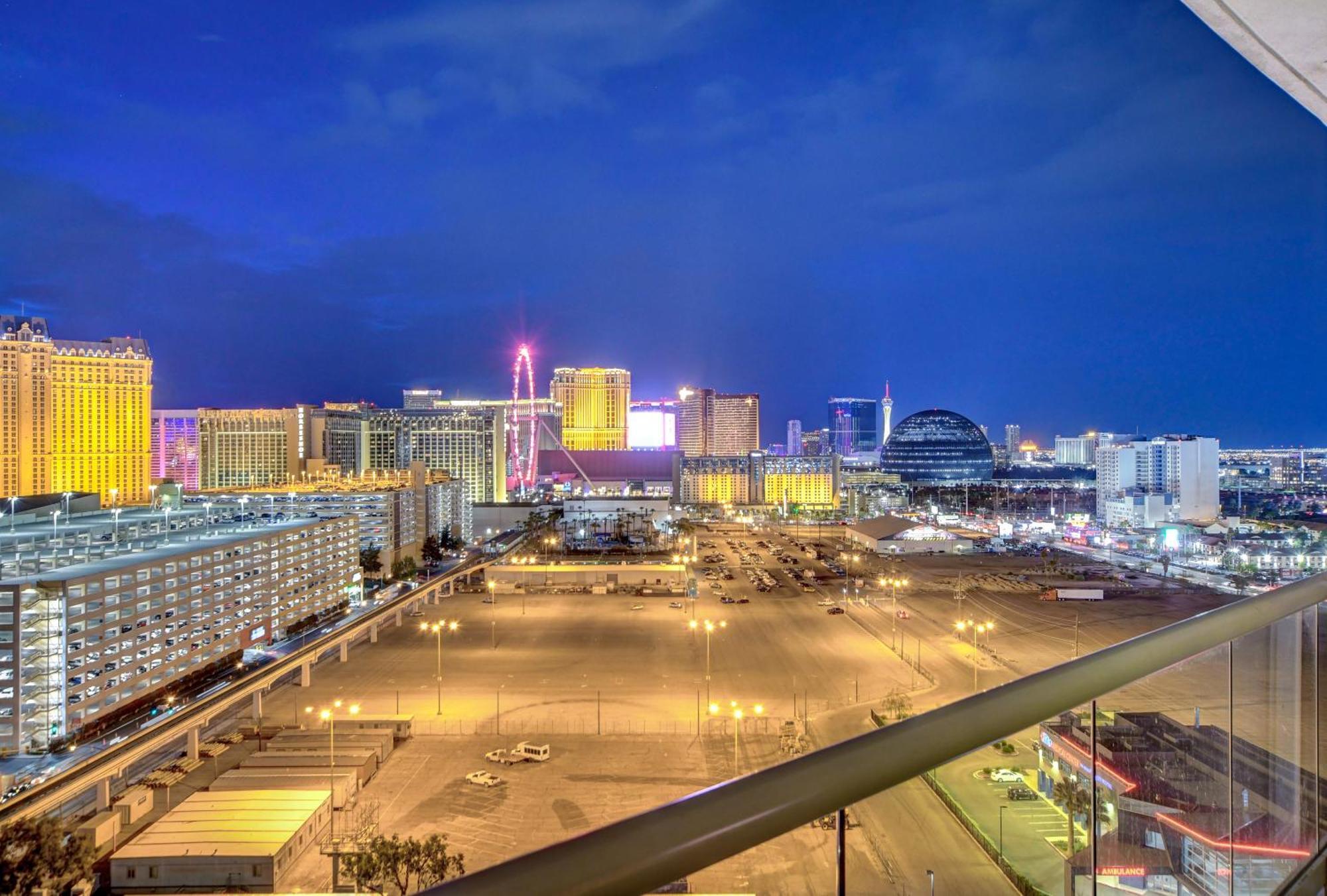 Balcony Strip View Suite * Mgm Signature Tower 3 Las Vegas Extérieur photo